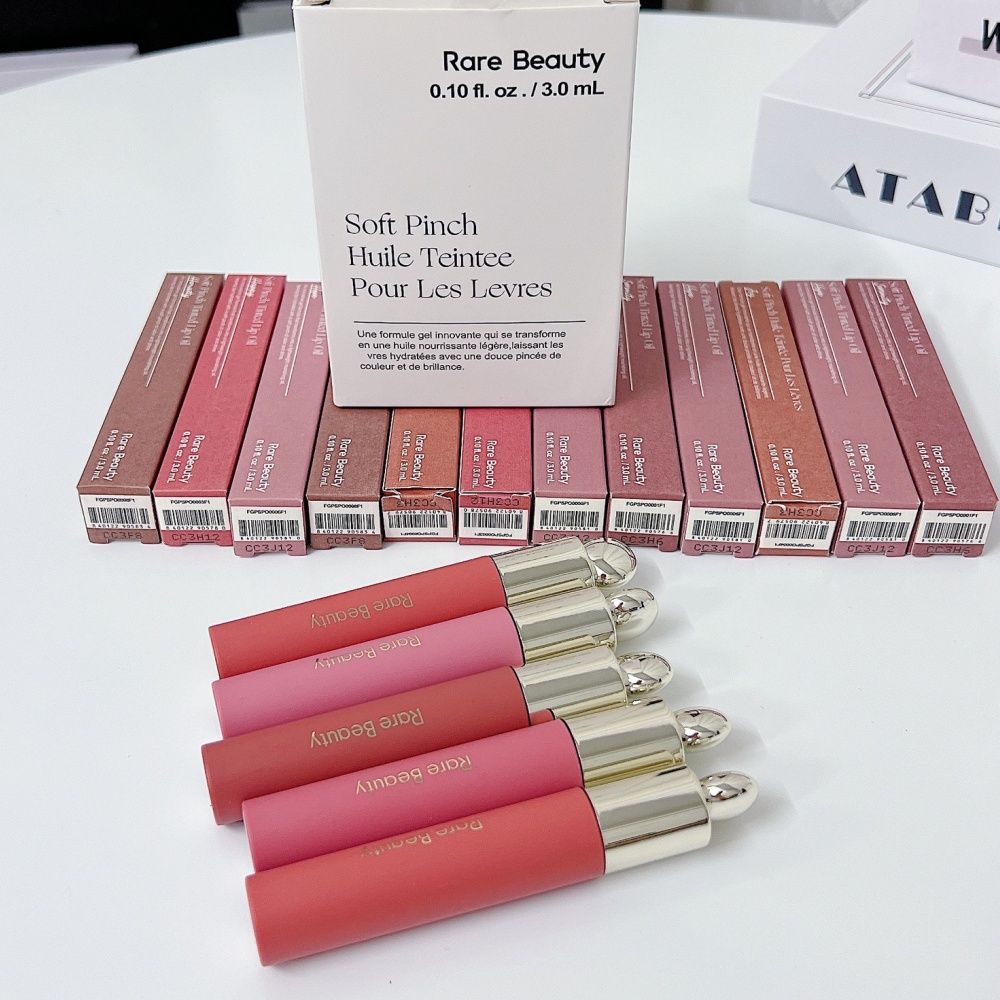 Huda Beauty Makeup Mini Kit - Rare Beauty New Smooth Liquid Lip