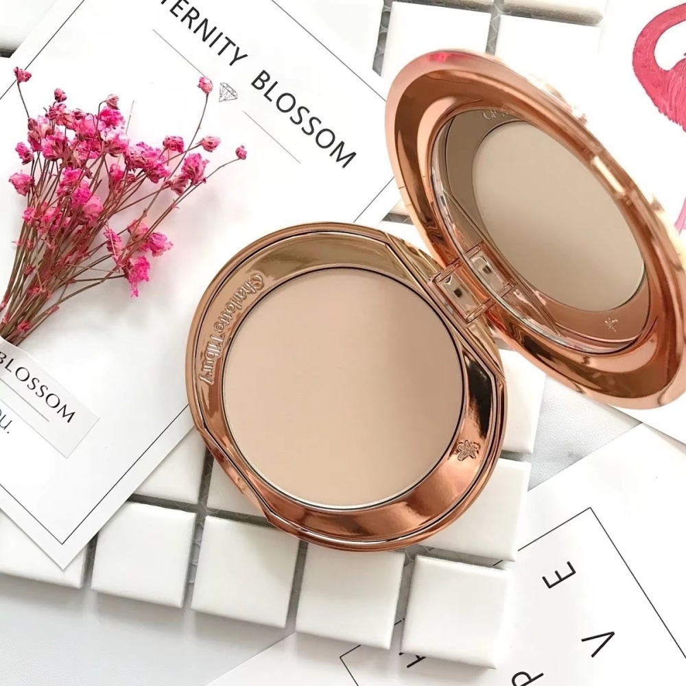Charlotte Tilbury Set Pressed  - đánh giá và giá Huda Beauty Makeup Mini Kit