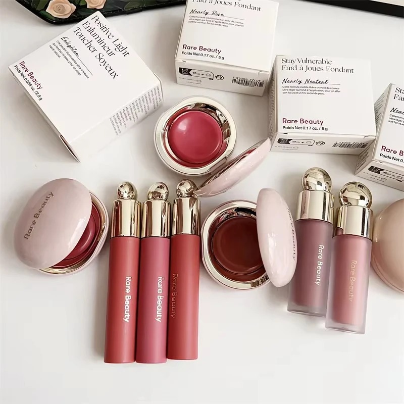 Rare Beauty Soft Pinch Lip Sta - đánh giá và giá Huda Beauty Makeup Mini Kit