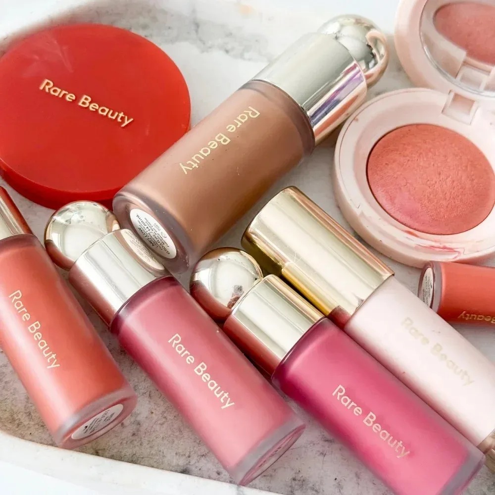 Rare Beauty Soft Pinch Lip Sta - đánh giá và giá Huda Beauty Makeup Mini Kit