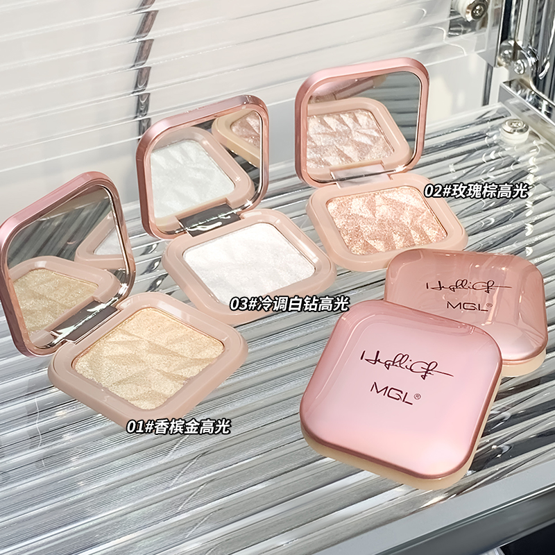 Monochrome Highlighter Powder  - đánh giá và giá Highlighter Bronzer Palette