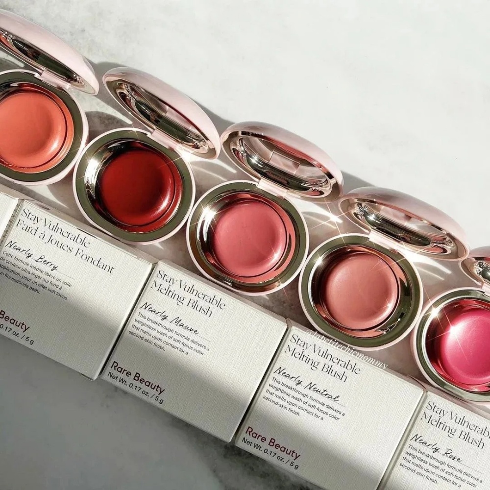 Rare Beauty Liquid Blush With  - đánh giá và giá Huda Beauty Makeup Mini Kit