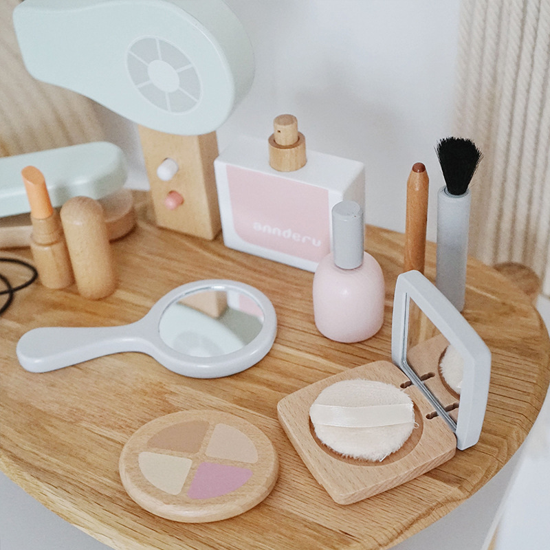 New Children Wooden Simulation - đánh giá và giá Beauty Makeup Set For Kids