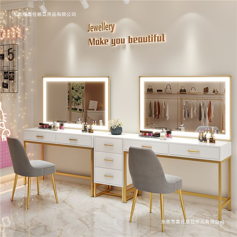 Nail art makeup artist studio  - đánh giá và giá Beauty Makeup Bridal